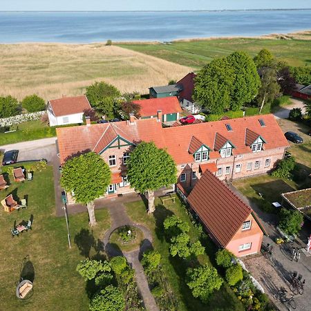 Hotel/Pension Bradhering Аренсхоп Екстериор снимка