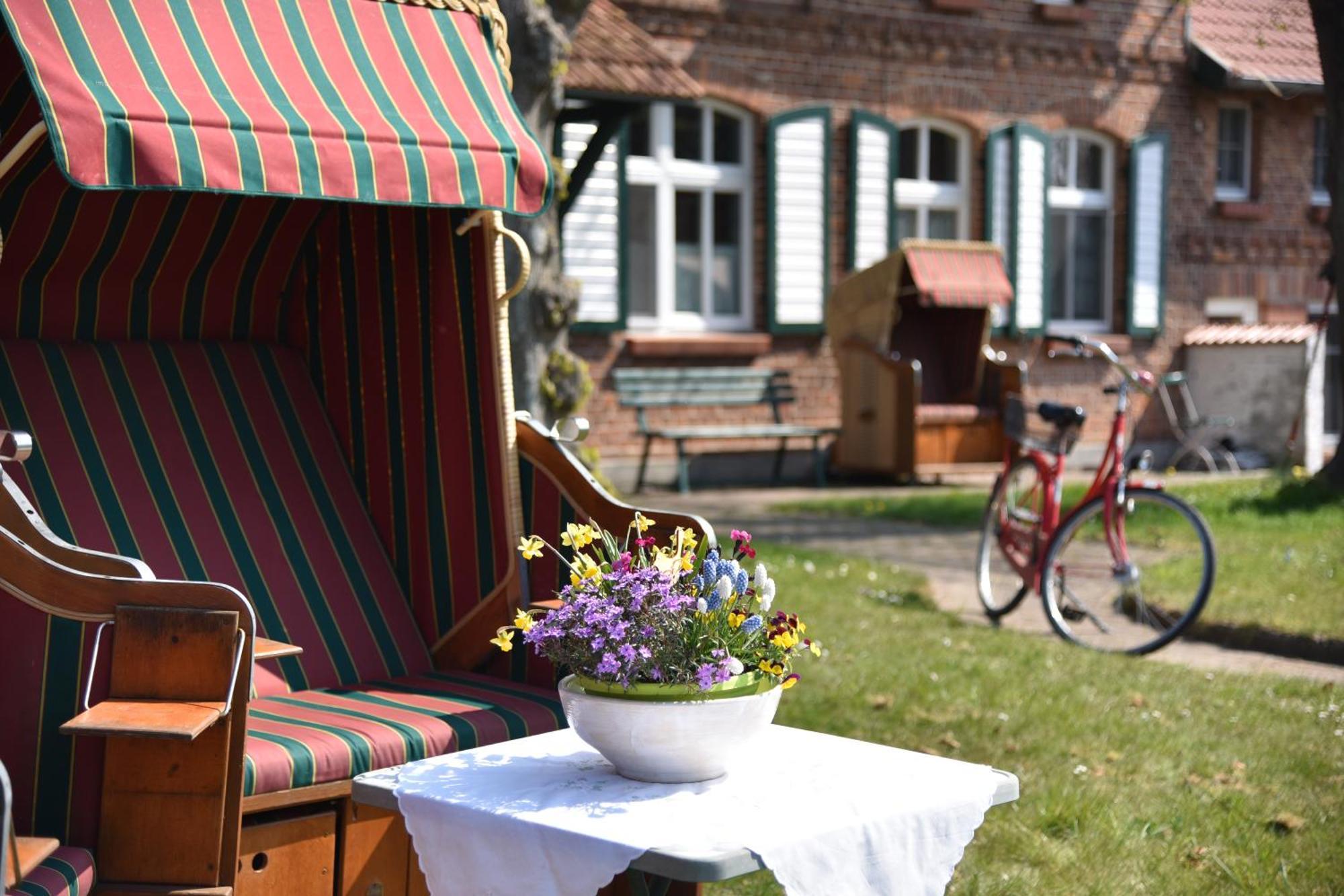 Hotel/Pension Bradhering Аренсхоп Екстериор снимка